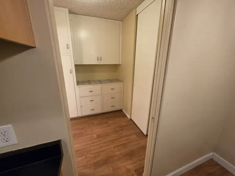 Dining to hall storage